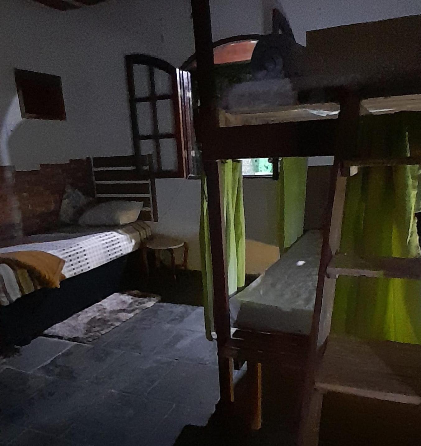 Hostel Em Itaipuacu Proximo A Praia E Terminal Da Rua 01 Maricá Eksteriør billede